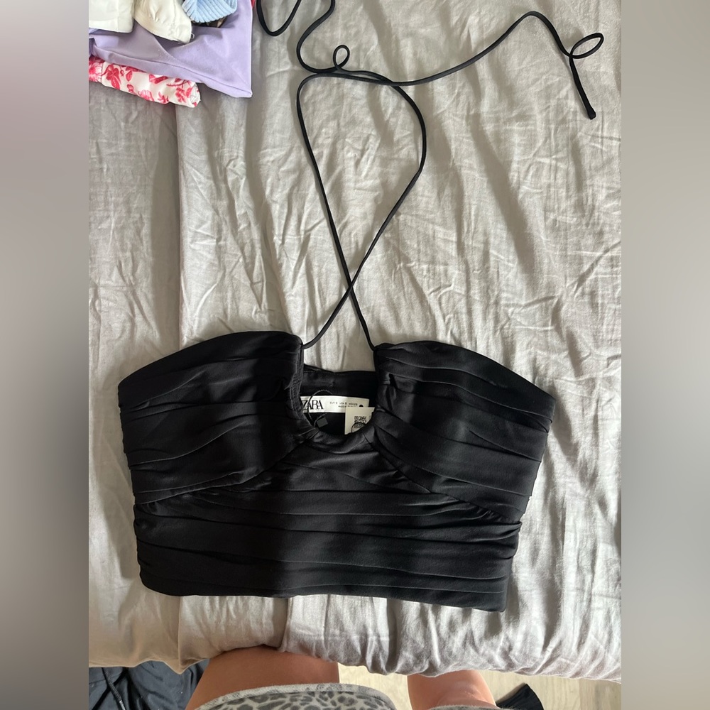 Zara cropped top w tags
